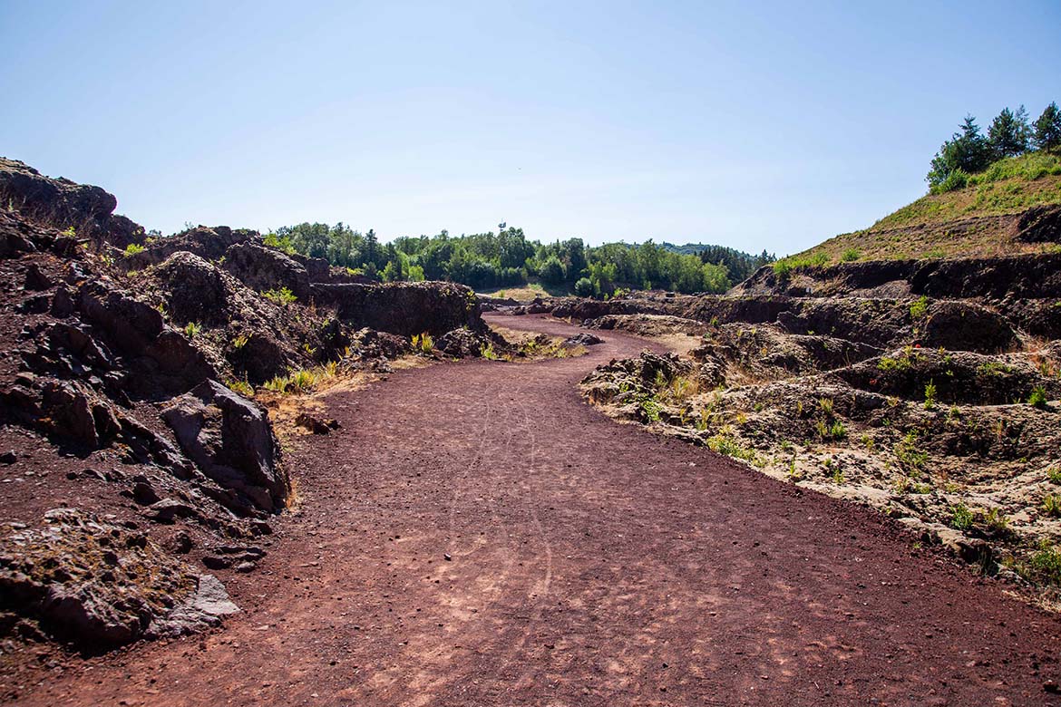 Site volcanique en Auvergne-Rhône-Alpes