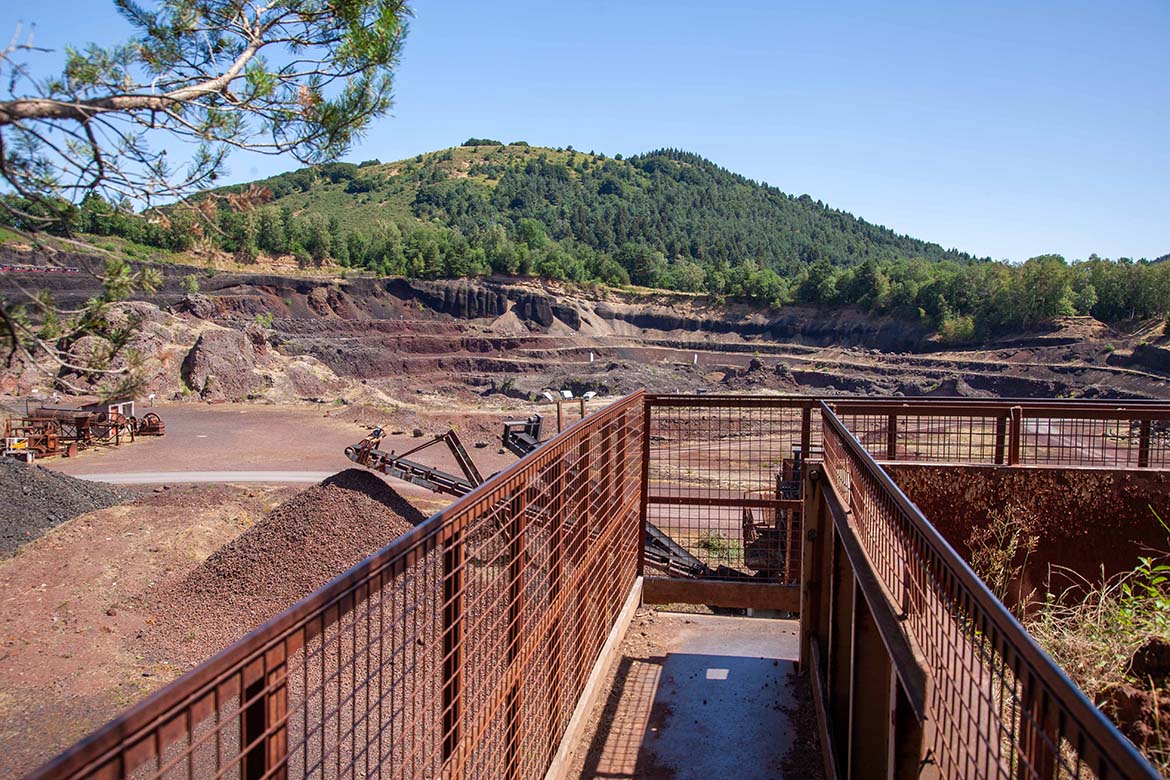 Site volcanique en Auvergne-Rhône-Alpes