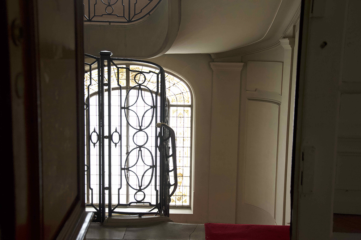 Appartement vide 1er étage Paris