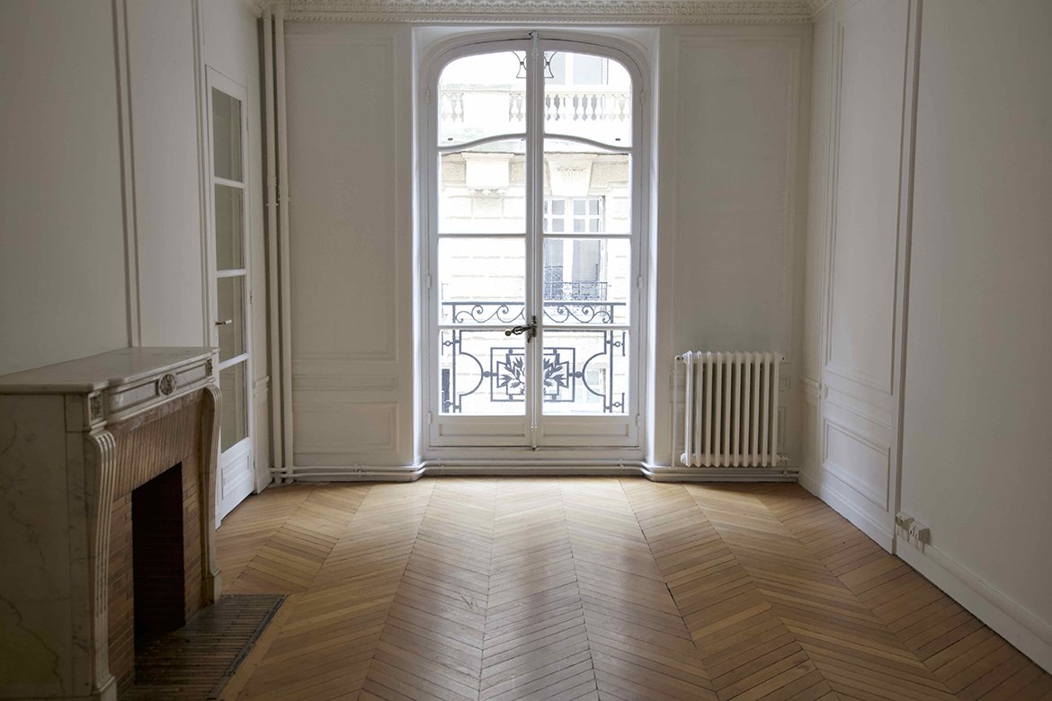Appartement vide 1er étage Paris