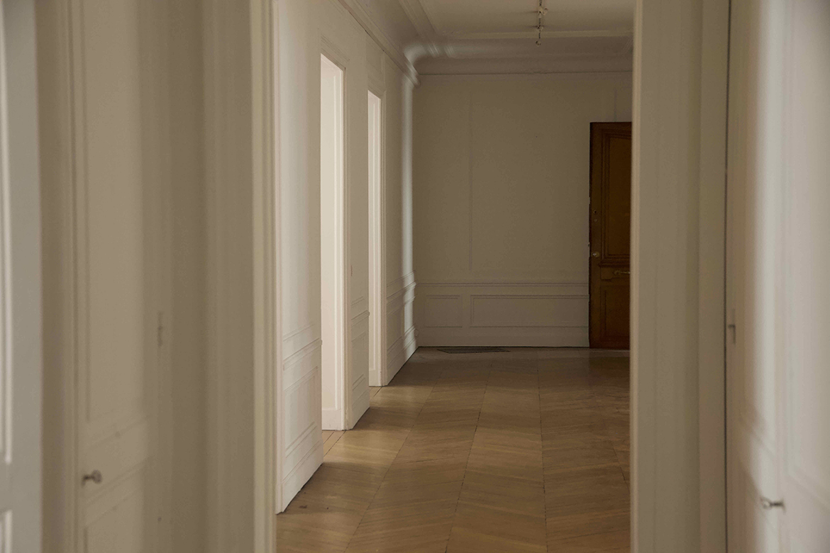 Appartement vide 1er étage Paris