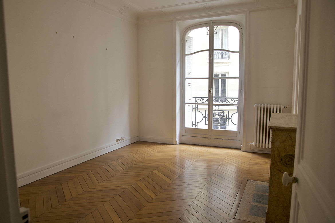 Appartement vide 1er étage Paris