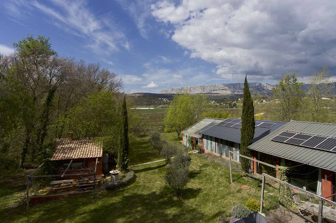 La maison rouge et la Sainte Victoire