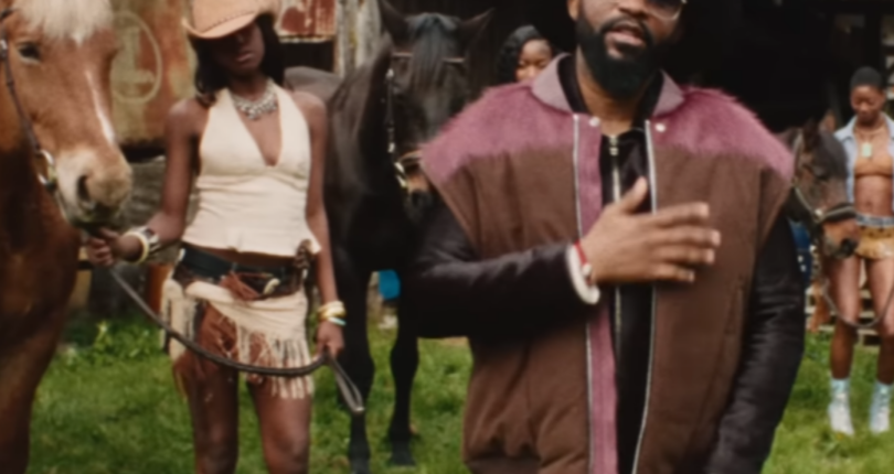 Clip Vidéo : Doucement- Fally Ipupa feat Joédwèt Filet