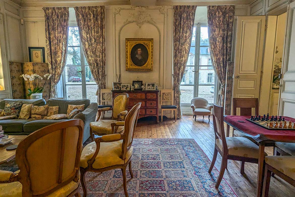 Château du XVIIIème siècle pour tournage en Ile de France
