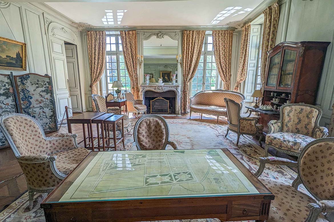 Château du XVIIIème siècle pour tournage en Ile de France